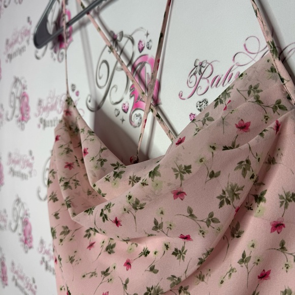 WAYF dress floral pink green side slit on leg left side swoop neck rutched luxe - Picture 13 of 13